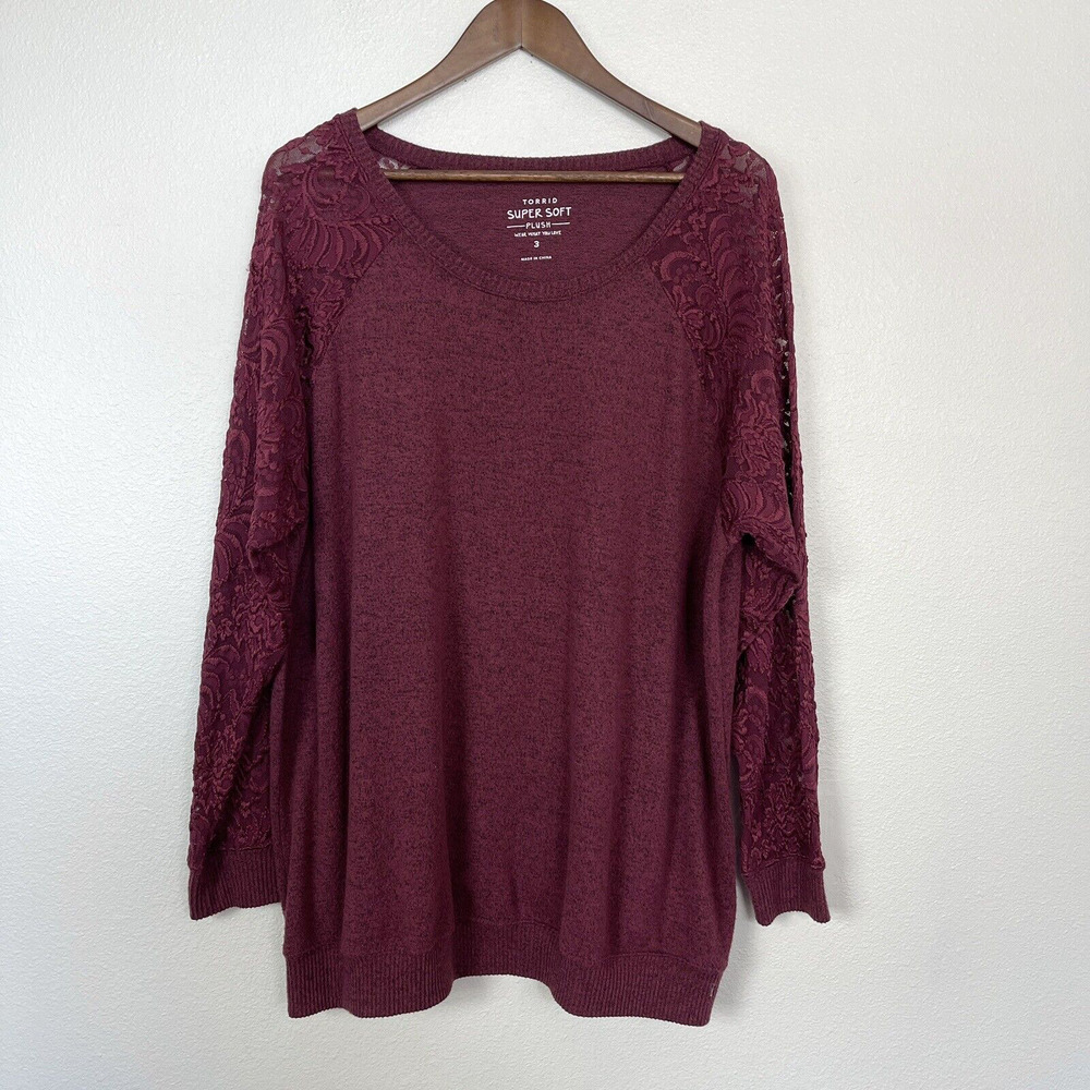 Torrid Womens Top Size 3X Super Soft Plush Burgundy Lace Long Sleeves Crewneck